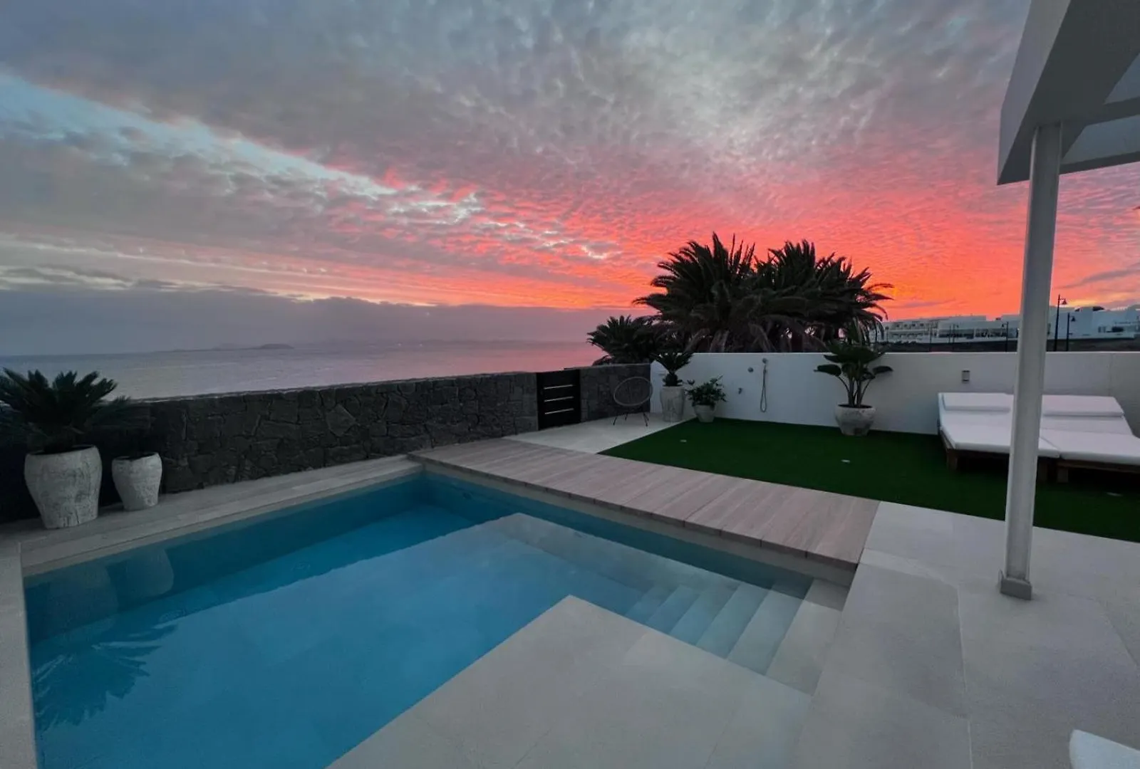 Vulcana Suite Playa Blanca  0*, Playa Blanca (Lanzarote) Spain